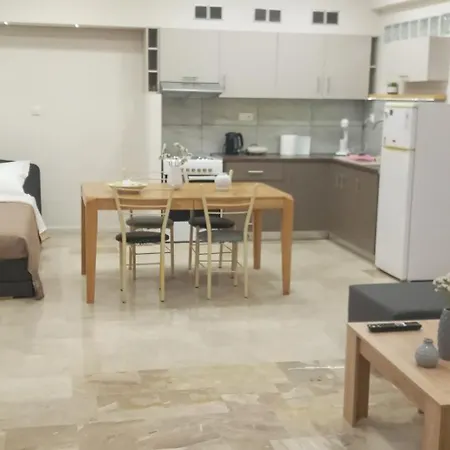 Elia Patra Apartment Exterior photo