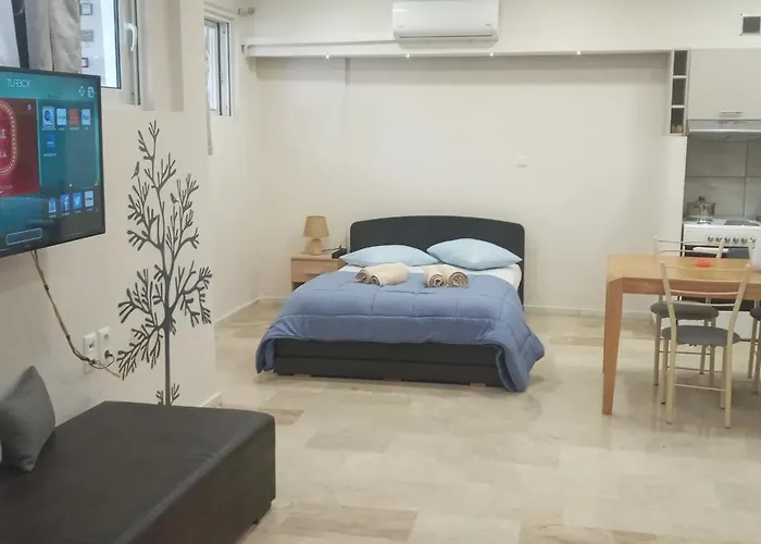 Elia Patra Apartment