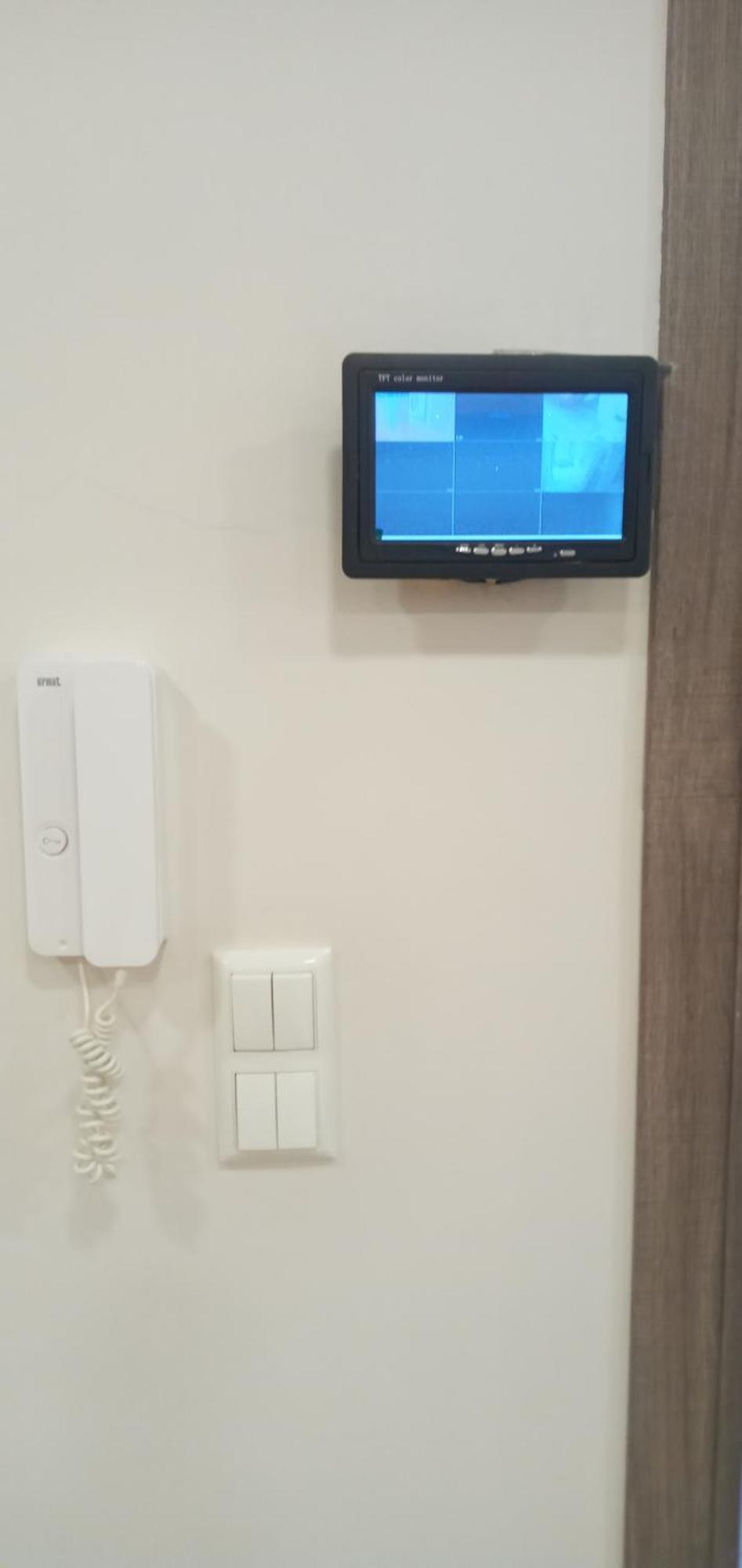 Elia Apartment *